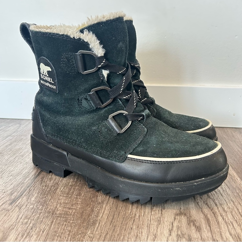 Sorel women’s waterproof leather/suede boots with small heal size 9 - Picture 2 of 9